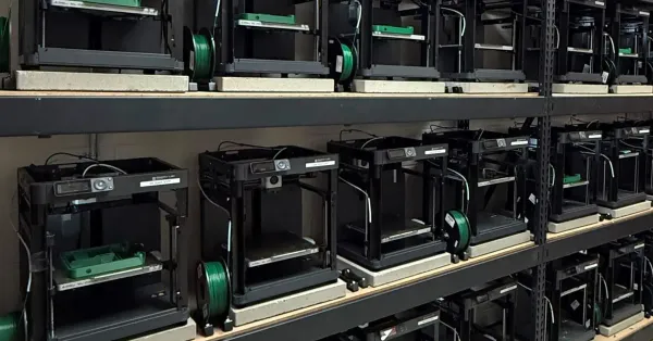 Расширение доступа к 3D-печати в Манчестерском общественном колледже